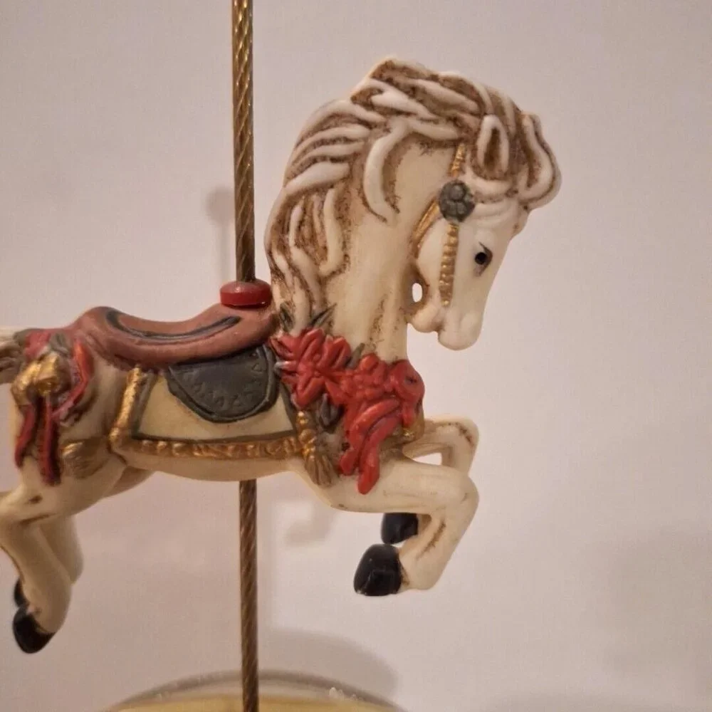 Carousel Horse House Of Lloyd 1990 Yule 5.5" Miniature Porcelain Christmas - Picture 5 of 8
